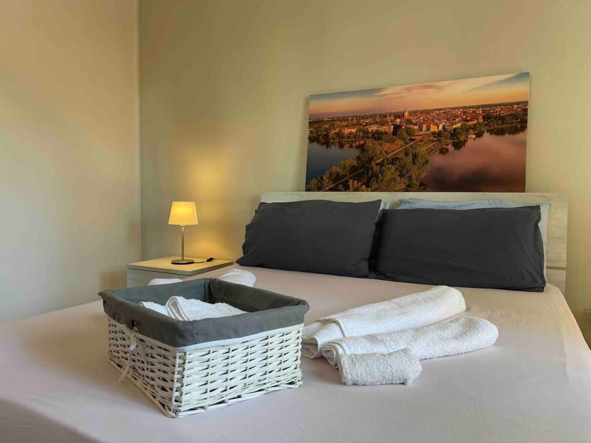 Lotus Home Eleganza E Accoglienza A Mântua Exterior foto